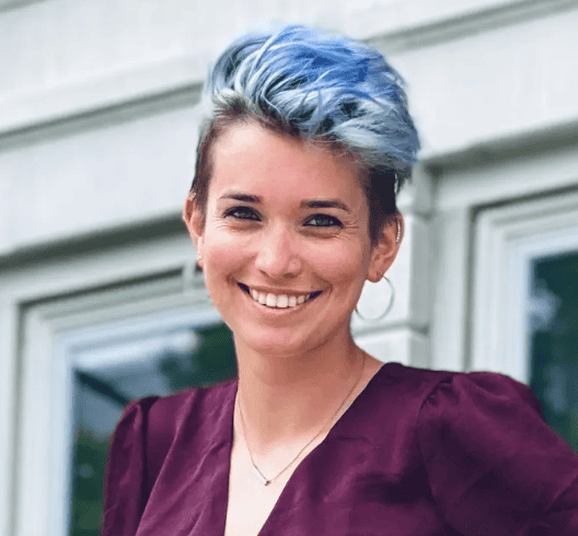 How To Make Your Book More Addictive with Agent Liv Ivanov